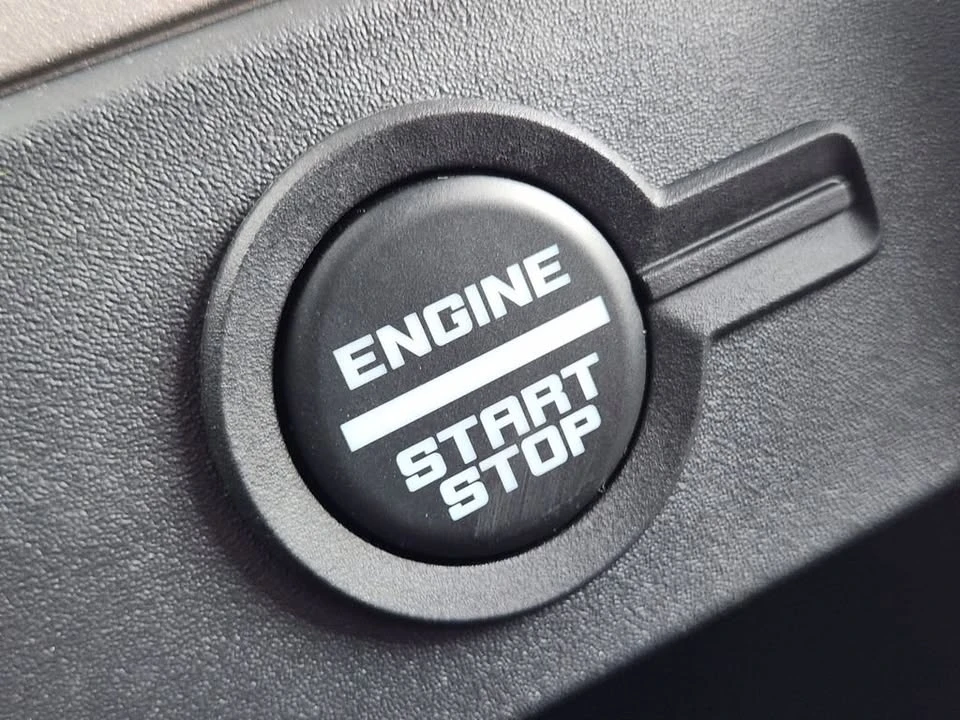 2026 Ford Bronco 6th Gen - Image 13 of 19