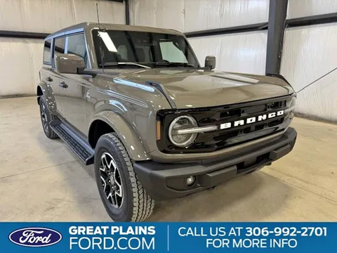 2026 Ford Bronco Outer Banks