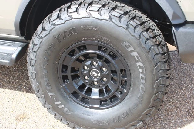 2026 Ford Bronco 6th Gen - Image 12 of 20