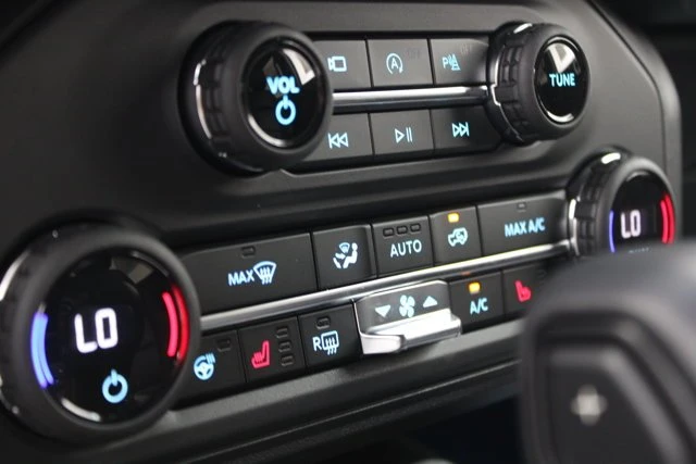 2026 Ford Bronco 6th Gen - Image 13 of 20