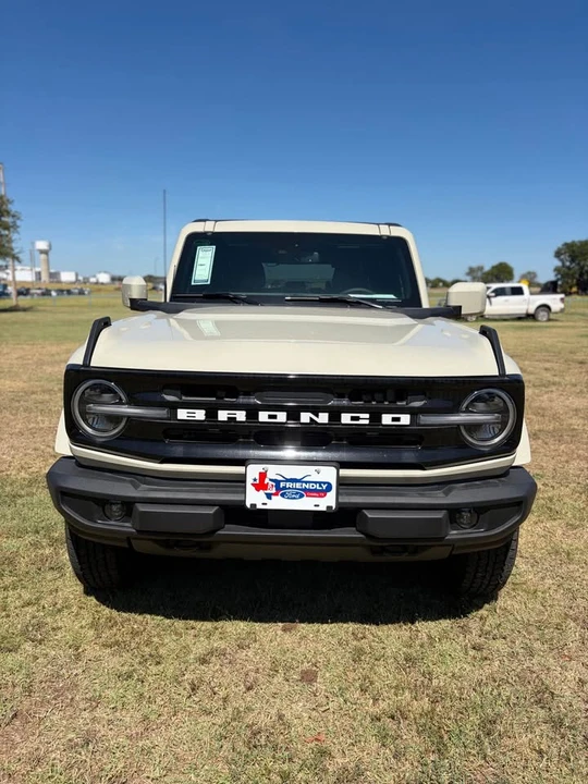 2026 Ford Bronco 6th Gen - Image 3 of 20