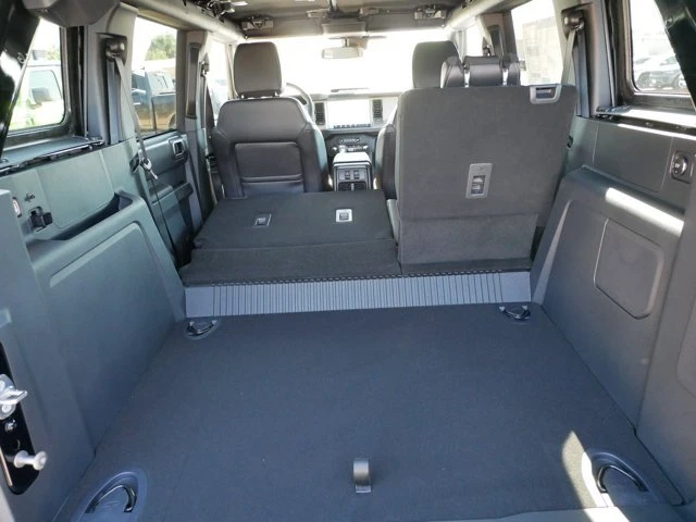 2026 Ford Bronco 6th Gen - Image 10 of 16