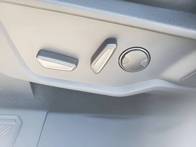 2026 Ford Bronco 6th Gen - Image 13 of 20