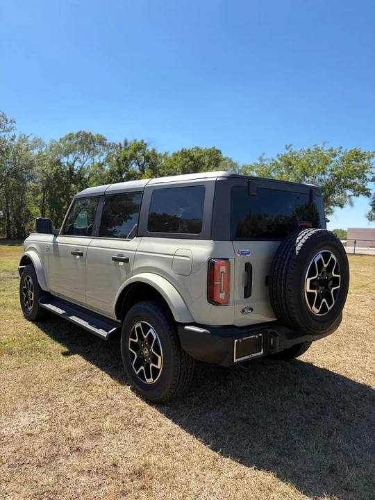 2026 Ford Bronco 6th Gen - Image 4 of 20