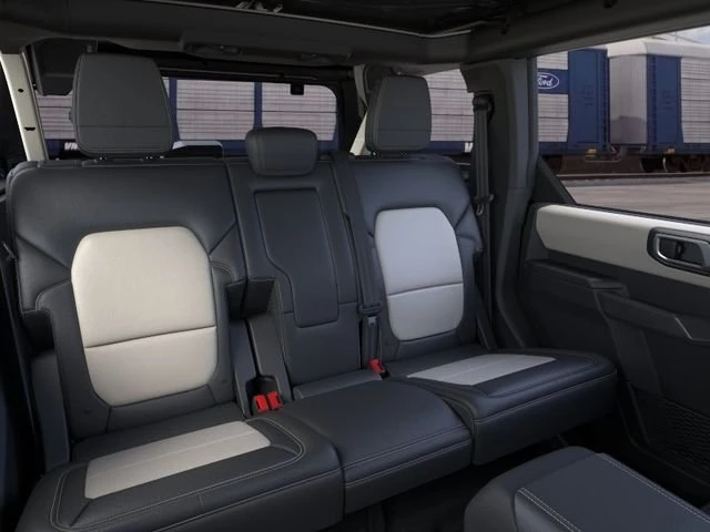 2026 Ford Bronco 6th Gen - Image 11 of 20