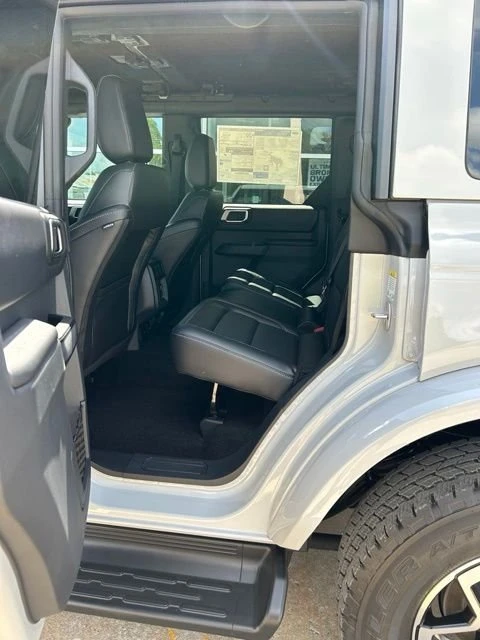 2026 Ford Bronco 6th Gen - Image 12 of 20