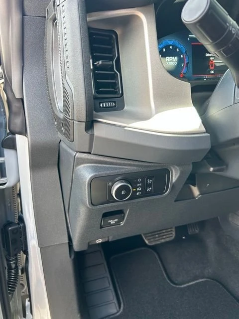 2026 Ford Bronco 6th Gen - Image 16 of 20