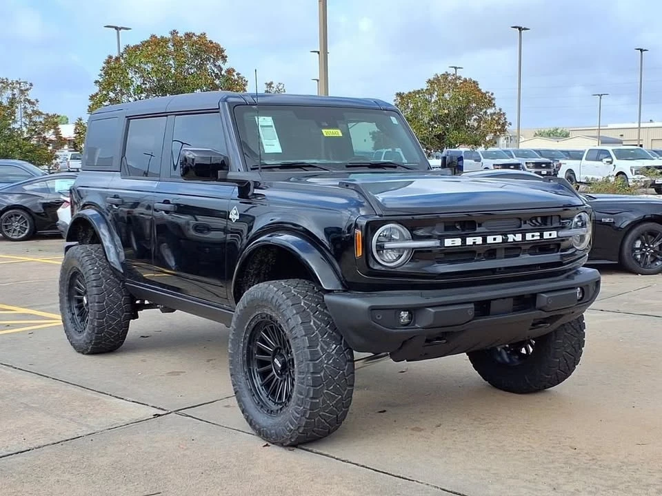 2026 Ford Bronco 6th Gen - Image 7 of 20