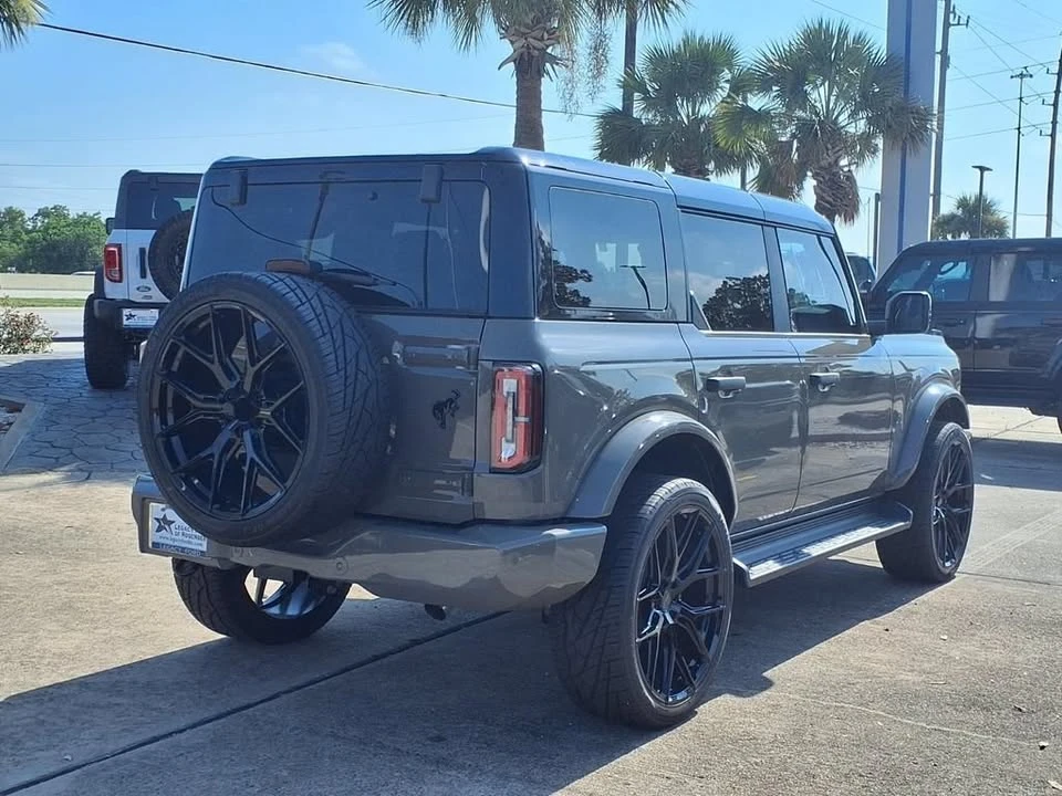 2026 Ford Bronco 6th Gen - Image 2 of 20