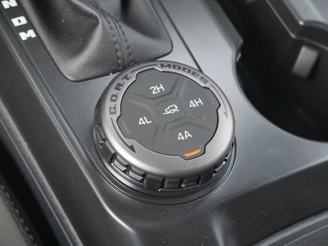 2026 Ford Bronco 6th Gen - Image 17 of 20
