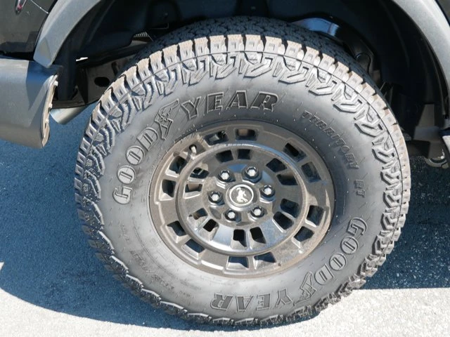 2026 Ford Bronco 6th Gen - Image 9 of 16