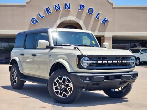 2026 Ford Bronco Outer Banks
