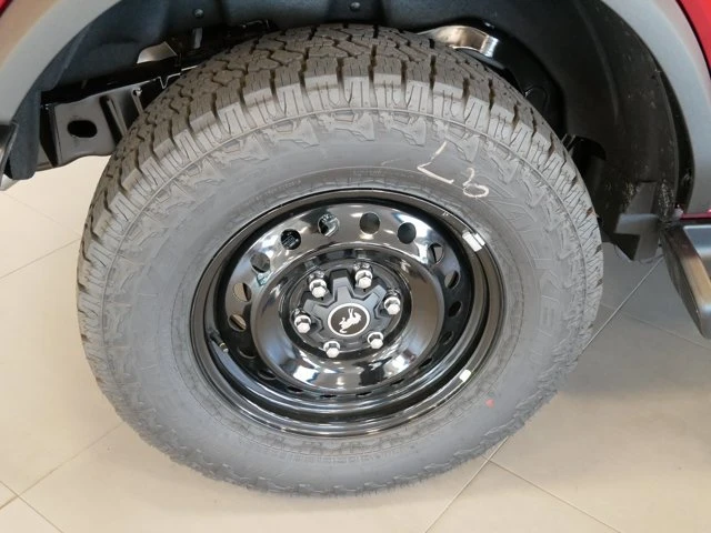 2026 Ford Bronco 6th Gen - Image 8 of 15