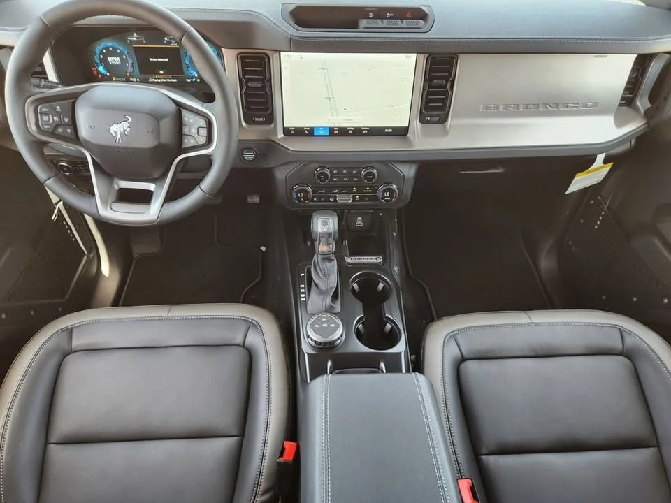2026 Ford Bronco 6th Gen - Image 16 of 19