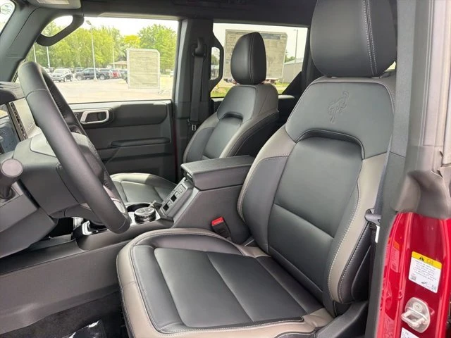 2026 Ford Bronco 6th Gen - Image 11 of 20