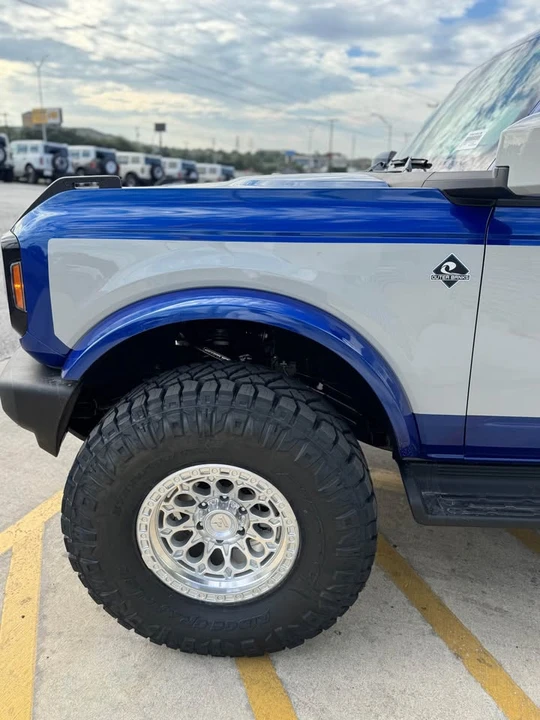 2026 Ford Bronco 6th Gen - Image 3 of 9