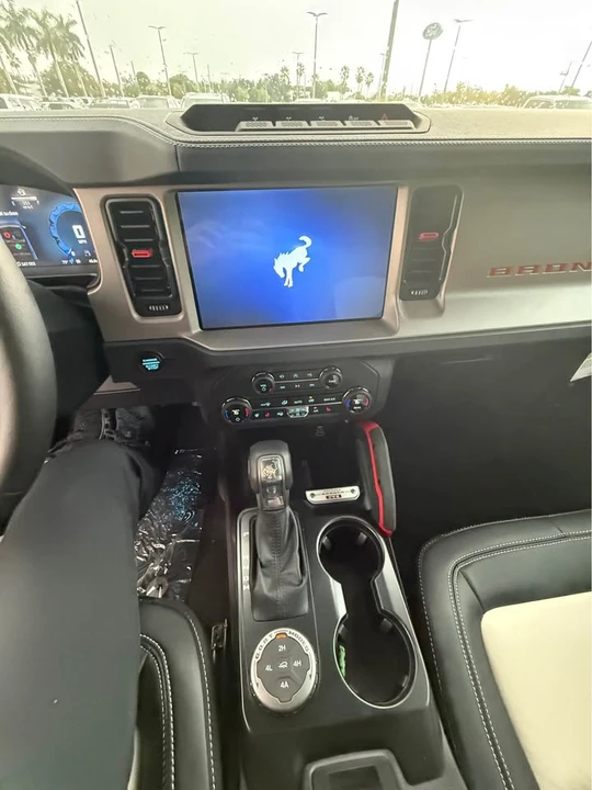 2026 Ford Bronco Sport - Image 15 of 19