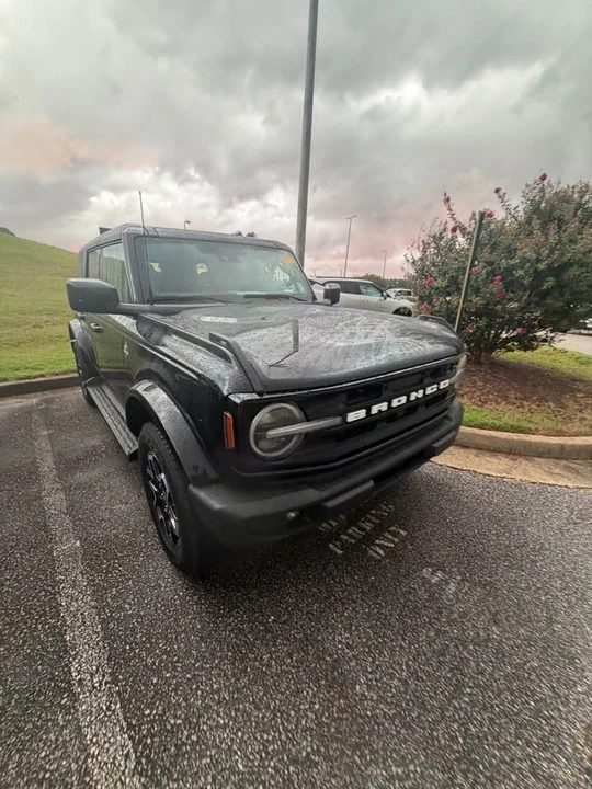 2026 Ford Bronco 6th Gen - Image 5 of 5