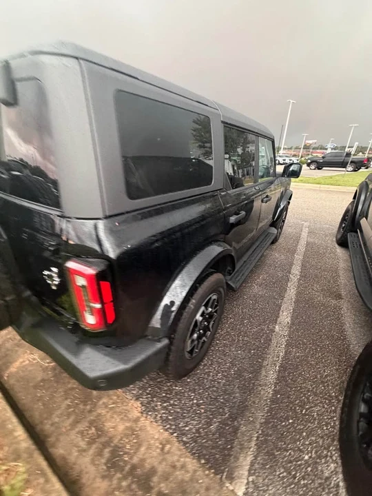 2026 Ford Bronco 6th Gen - Image 4 of 5