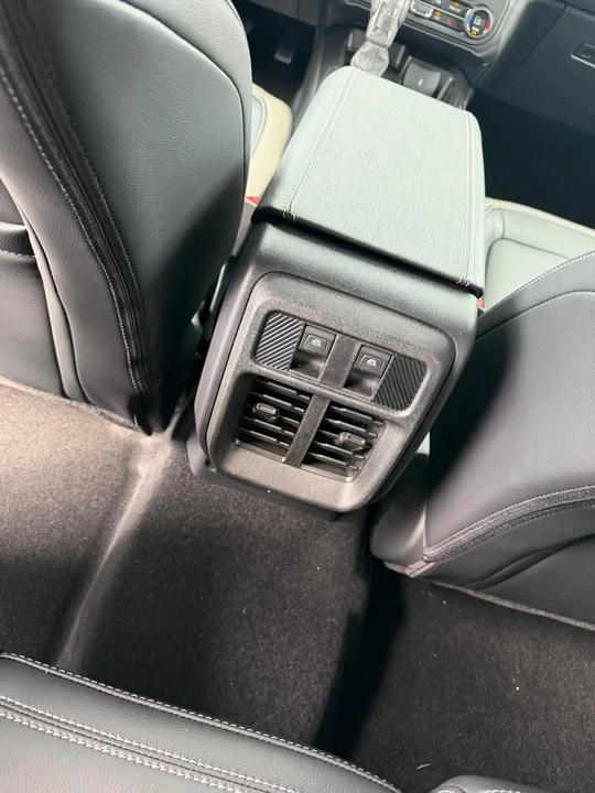 2026 Ford Bronco 6th Gen - Image 7 of 12