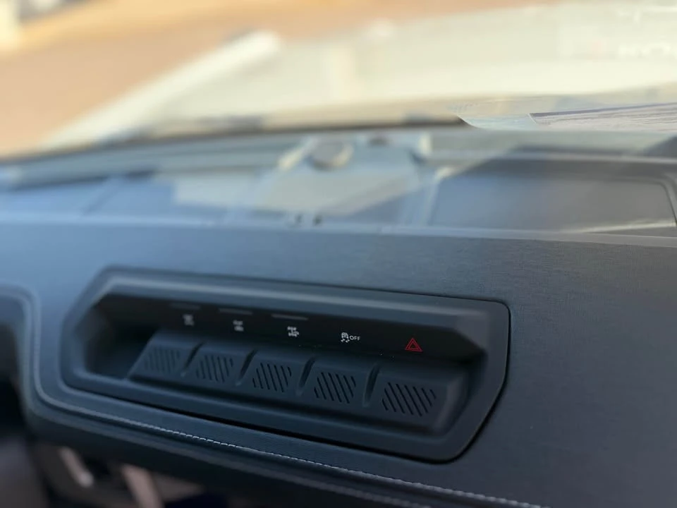 2026 Ford Bronco 6th Gen - Image 12 of 14