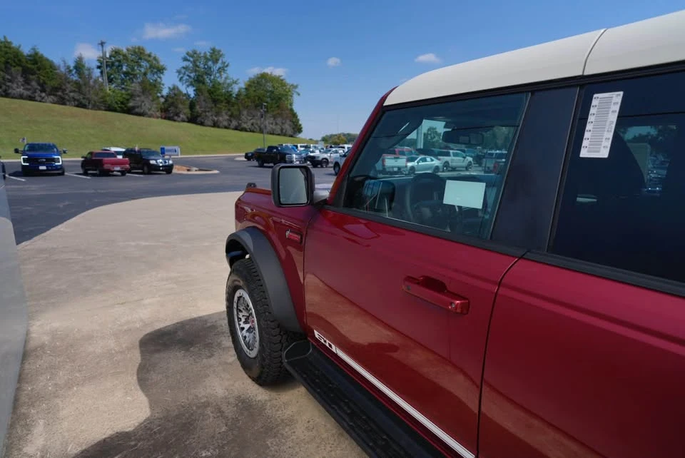 2026 Ford Bronco 6th Gen - Image 9 of 12