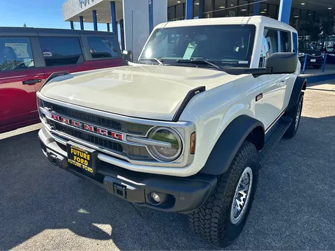 2026 Ford Bronco Outer Banks Sport Utility 4D