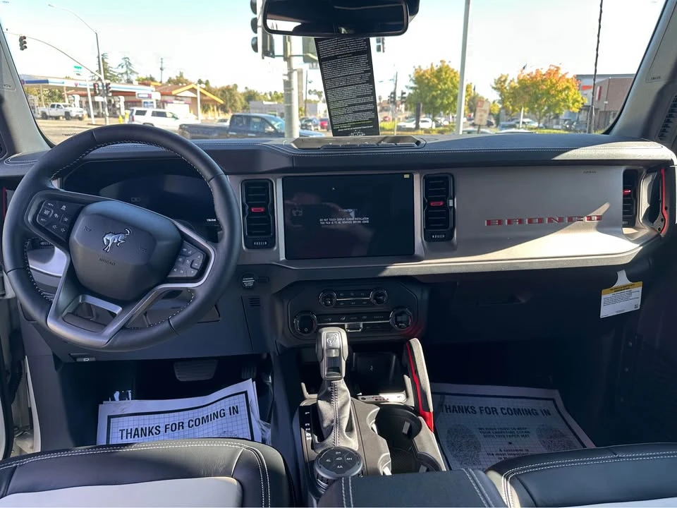 2026 Ford Bronco 6th Gen - Image 3 of 5