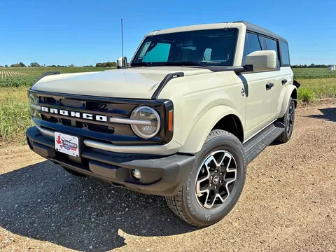 2026 Ford Bronco Outer Banks Sport Utility 4D