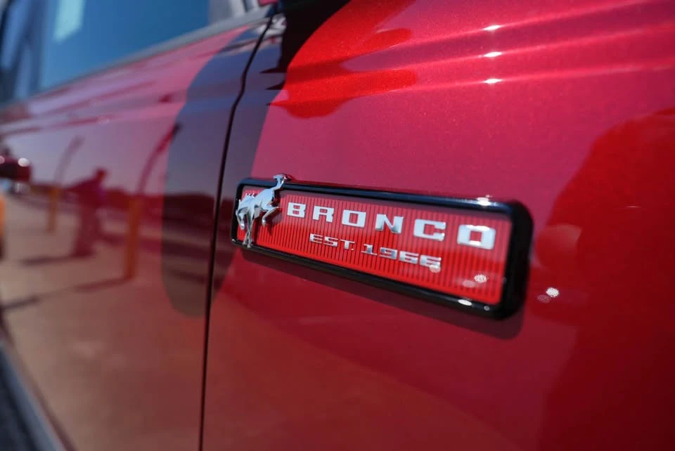 2026 Ford Bronco 6th Gen - Image 4 of 12