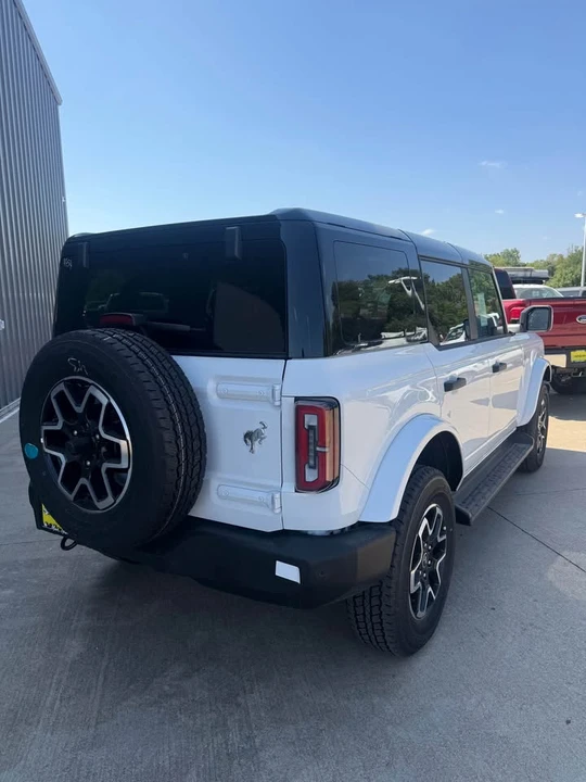 2026 Ford Bronco 6th Gen - Image 3 of 9