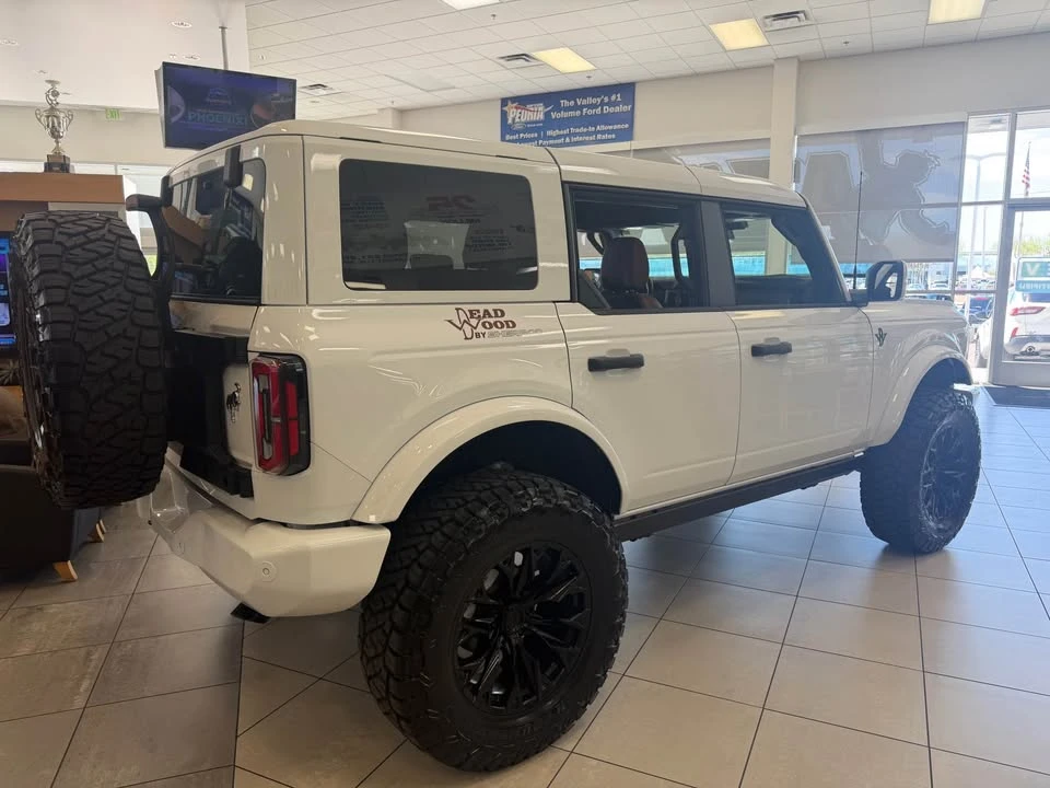 2026 Ford Bronco 6th Gen - Image 2 of 6