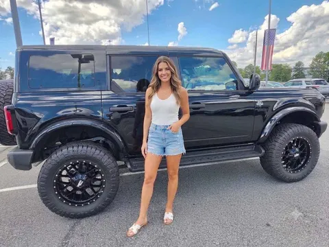 2026 Ford Bronco Outer Banks Sport Utility 4D