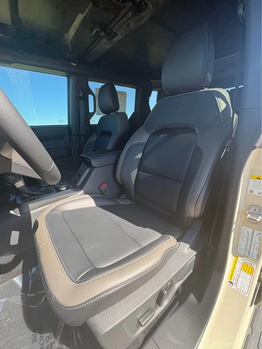 2026 Ford Bronco 6th Gen - Image 10 of 17