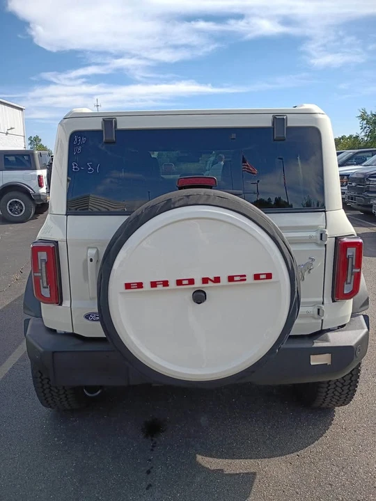 2026 Ford Bronco 6th Gen - Image 4 of 11