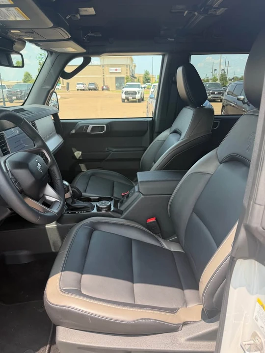 2026 Ford Bronco 6th Gen - Image 6 of 11