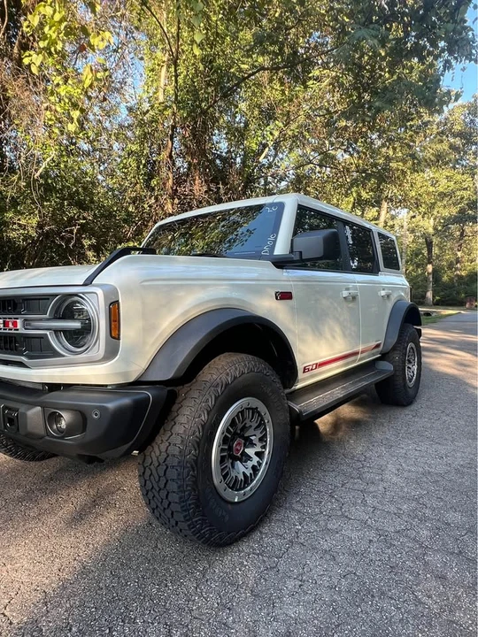 2026 Ford Bronco 6th Gen - Image 7 of 16