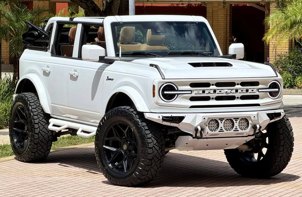 2026 Ford Bronco 6th Gen - Image 3 of 20