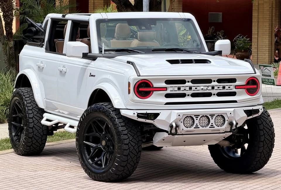 2026 Ford Bronco 6th Gen - Image 6 of 20