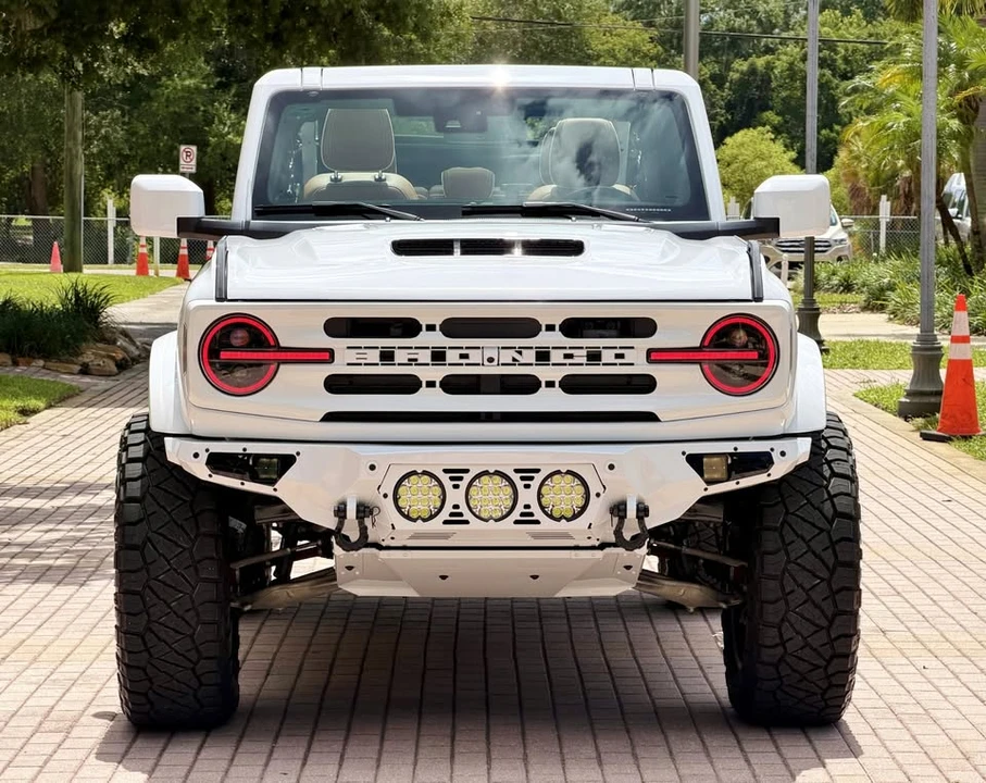 2026 Ford Bronco 6th Gen - Image 4 of 20
