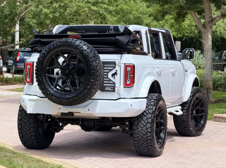 2026 Ford Bronco 6th Gen - Image 5 of 20