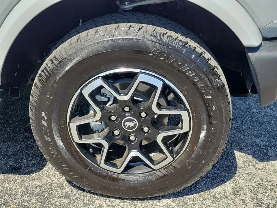 2026 Ford Bronco 6th Gen - Image 8 of 20