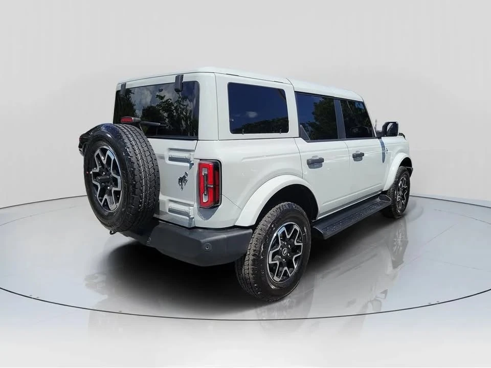 2026 Ford Bronco 6th Gen - Image 6 of 20