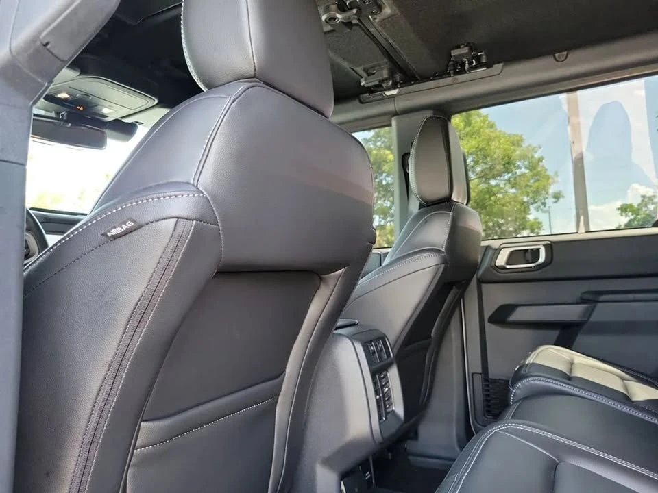 2026 Ford Bronco 6th Gen - Image 15 of 20