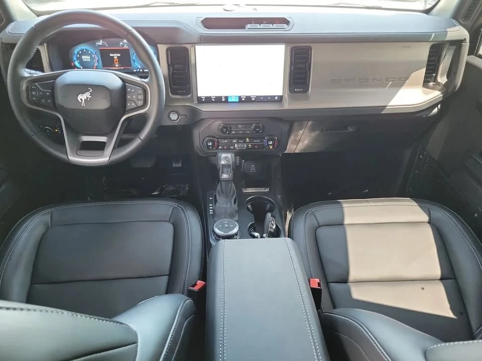 2026 Ford Bronco 6th Gen - Image 17 of 20