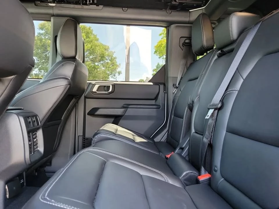 2026 Ford Bronco 6th Gen - Image 14 of 20