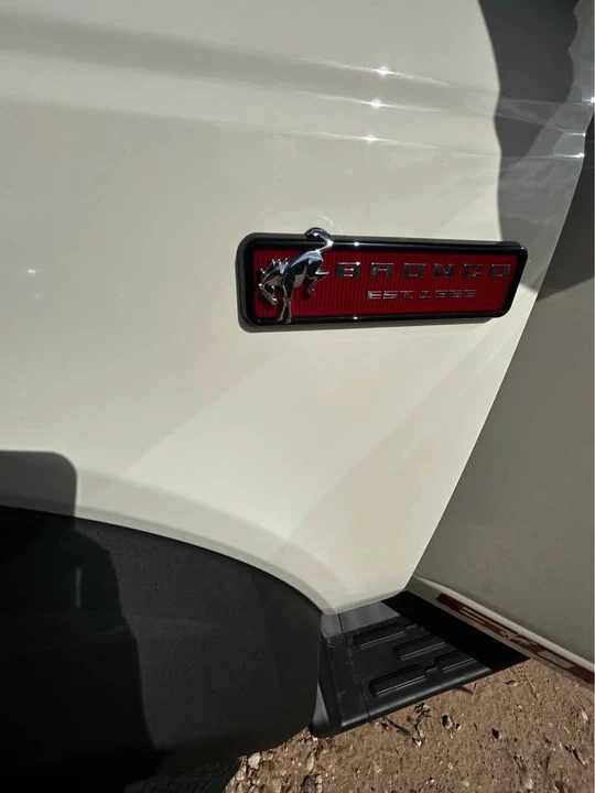 2026 Ford Bronco 6th Gen - Image 4 of 10