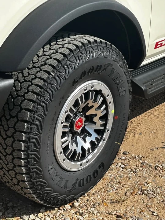 2026 Ford Bronco 6th Gen - Image 7 of 10