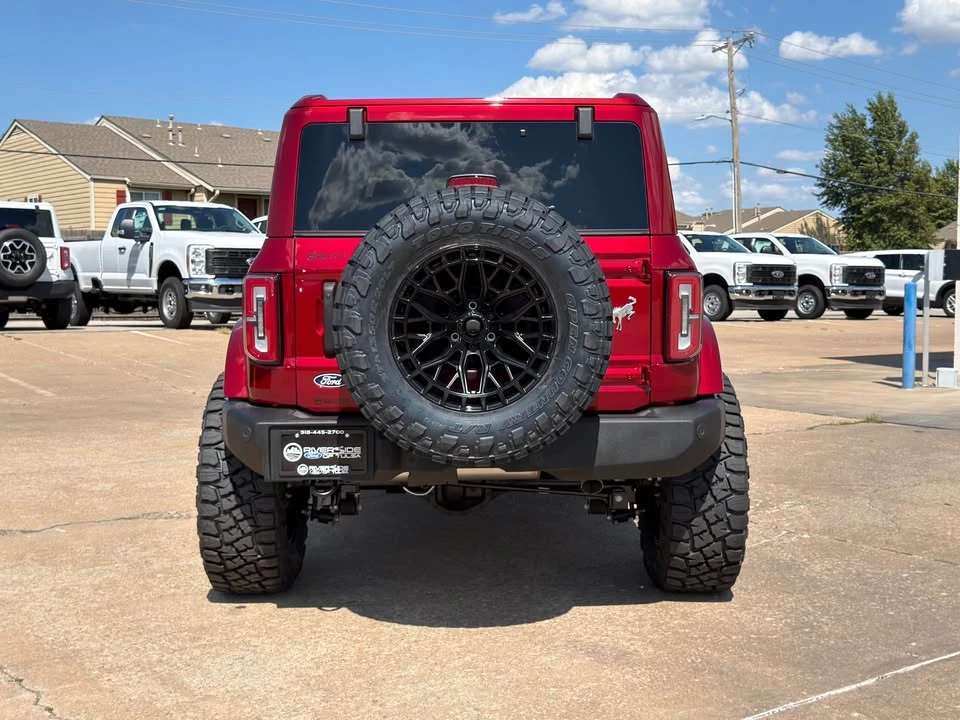 2026 Ford Bronco 6th Gen - Image 17 of 19