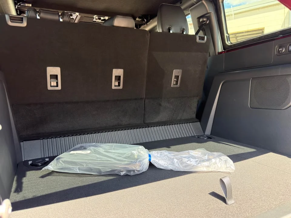 2026 Ford Bronco 6th Gen - Image 15 of 19